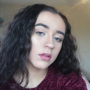 Meet your Posher, Janessa